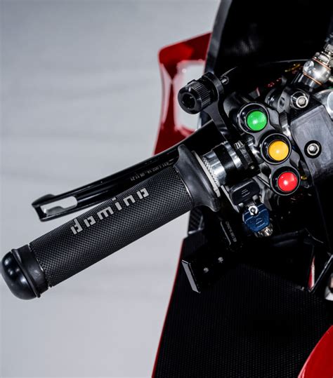 domino moto gp Praktis Gift iTunes Digital dan Kode Apple Hadiah Populer image 2